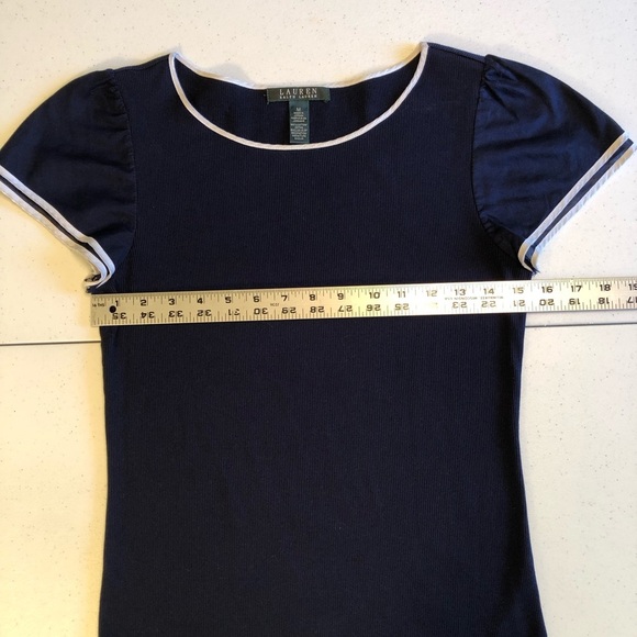 Lauren Ralph Lauren Navy Short Sleeve Top with White Accents Size M - Picture 3 of 7